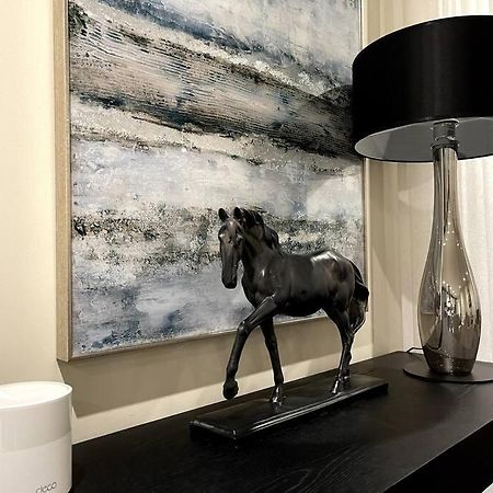 2Br Urban Vista Retreat Chcl F7 Apartment Chigwell ภายนอก รูปภาพ